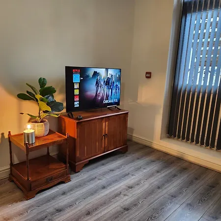 22 Of Wales Terrace - 5 With Lift * سكرابورو